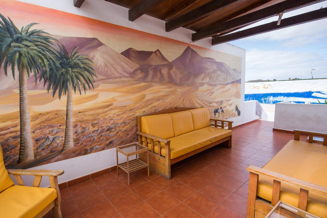 Surf Riders Fuerteventura (Adults Only) Hotel Corralejo Buitenkant foto